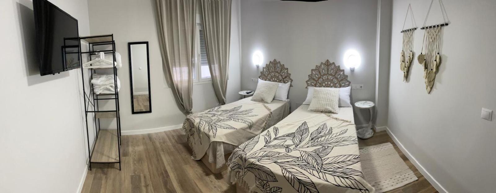 La Sonrisa De Niki Guest House Torrejon de Velasco Екстериор снимка