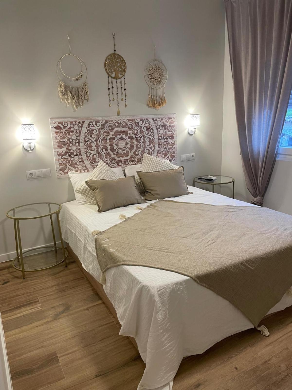 La Sonrisa De Niki Guest House Torrejon de Velasco Екстериор снимка